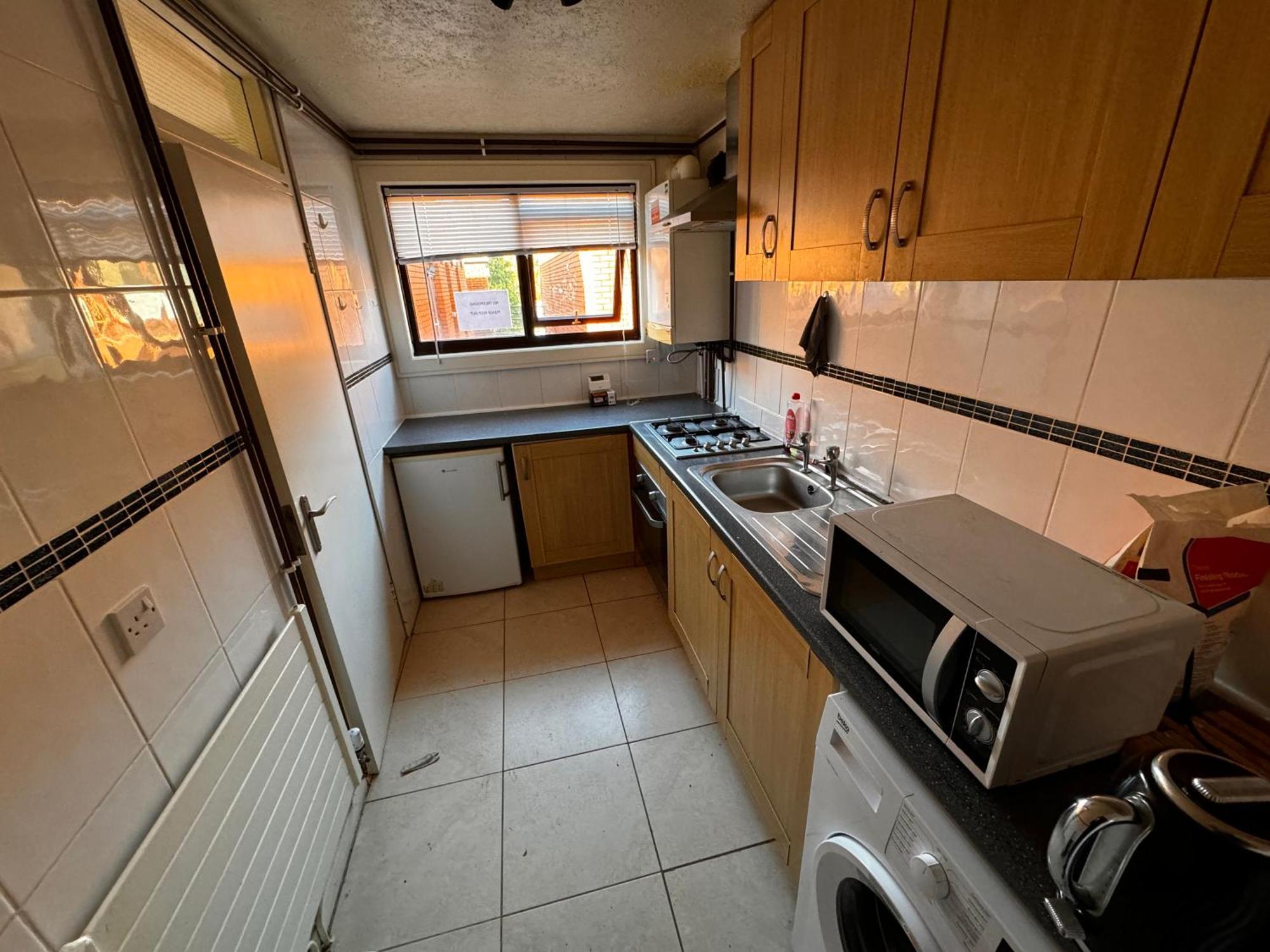 Two-Bedroom Flat Close To Uni & Shopping Center With Free Parking Coventry Eksteriør billede