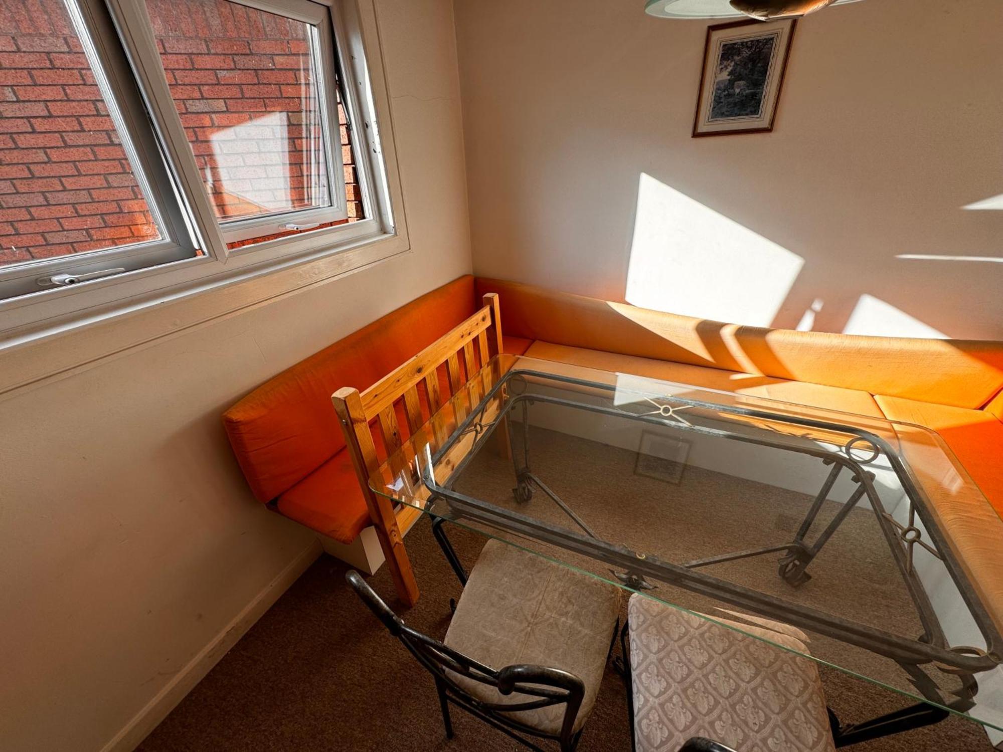 Two-Bedroom Flat Close To Uni & Shopping Center With Free Parking Coventry Eksteriør billede
